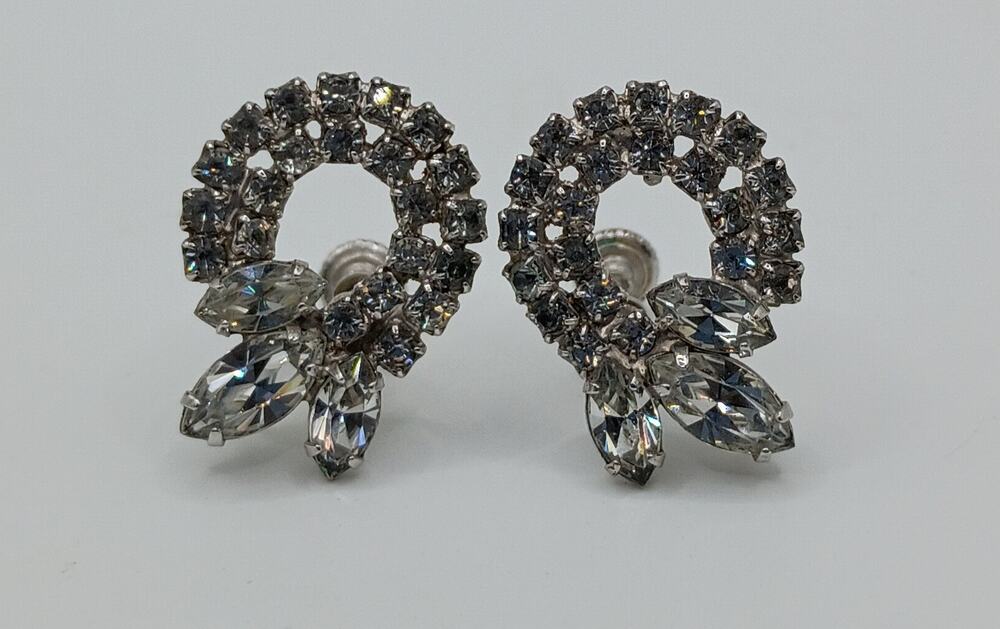 Vintage Rhinestone Screw Back Earrings – Mid-Century Glamour